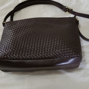 Liz Claiborne‎ brown leather purse